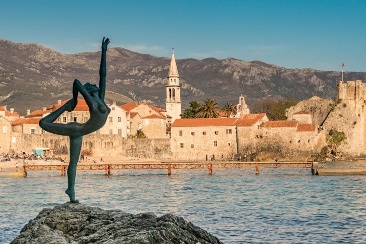 Egy hétvége alatt több turista érkezett Montenegróba, mint ahány lakosa van az országnak