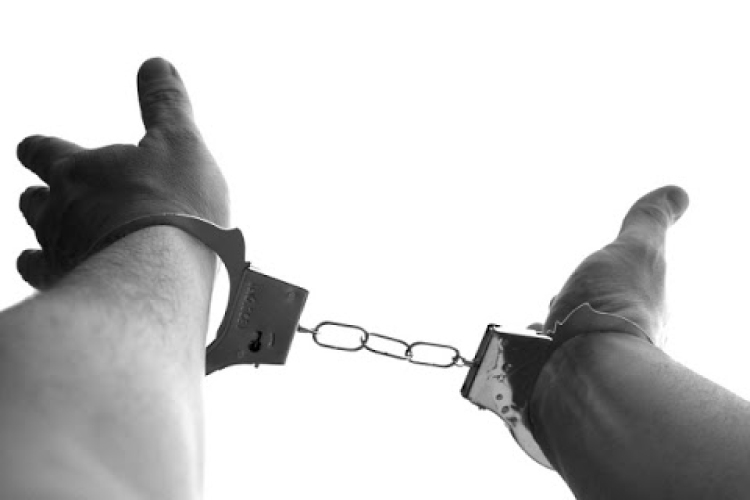 Drónt is bevetettek a rendőrök a betörő elfogásáért